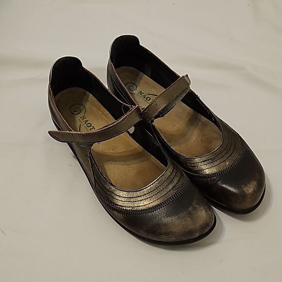 Naot KIREI Burnt Copper Mary Jane Shoe 41 - Picture 1 of 8